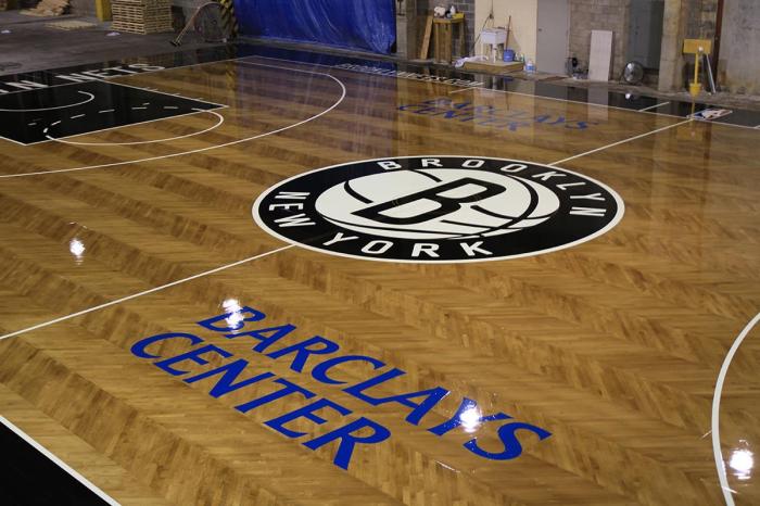 nets court 2 - Perawatan Cepat Lantai Parket Basket Pasca Hujan